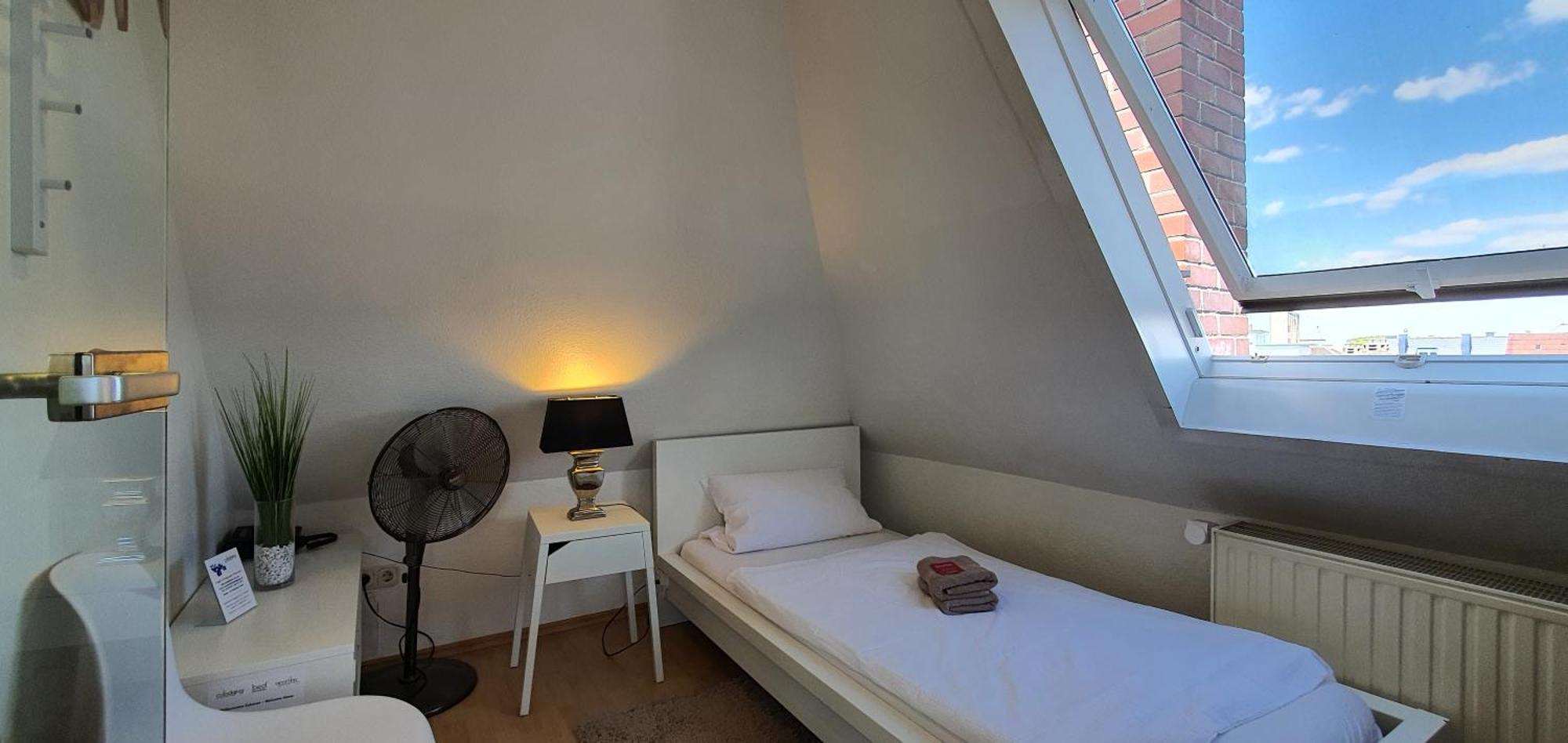 Colodging Mannheim - Private Rooms & Kitchen ภายนอก รูปภาพ